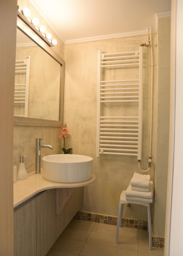 Meros - Athenian Residencies Bagian luar foto