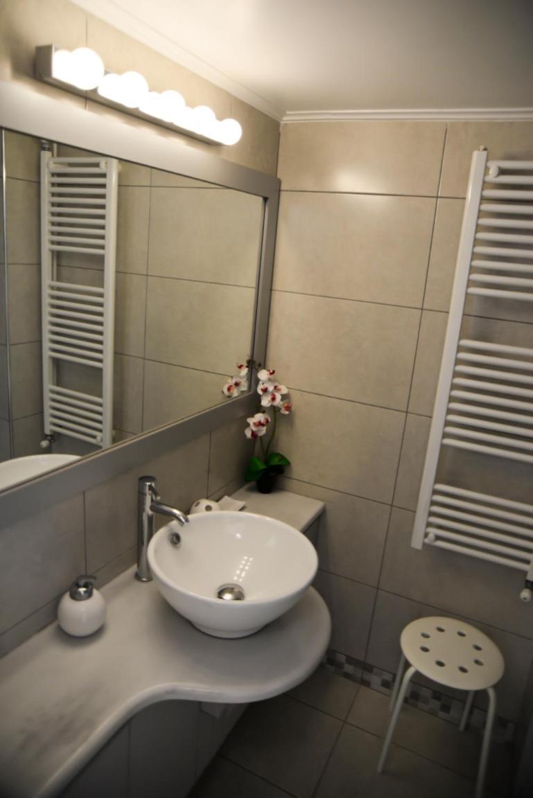Meros - Athenian Residencies Bagian luar foto